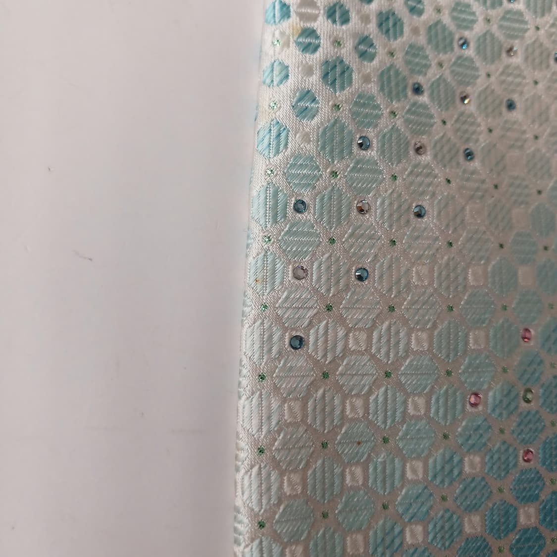 밀라숀 실크 아이보리 기하 패턴 넥타이 8.8cm A등급 A19876
 상품이미지10