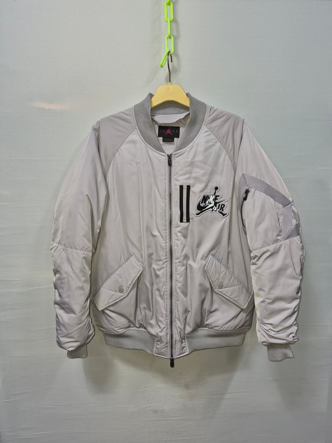 조던 나이키 에어 봄버 자켓 그레이 남성105 상품이미지1