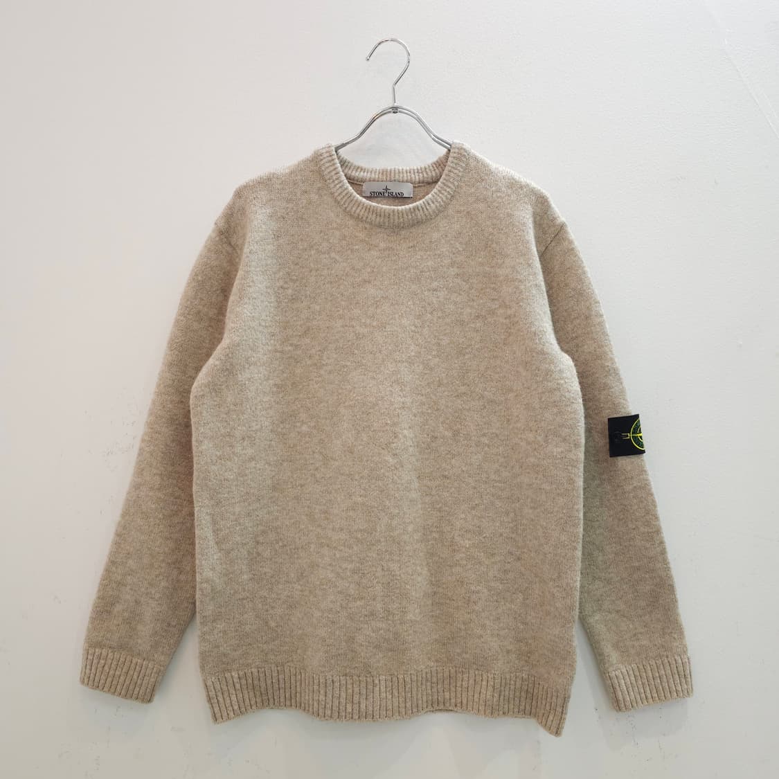 스톤아일랜드 클래식 와펜 니트 상품이미지1
