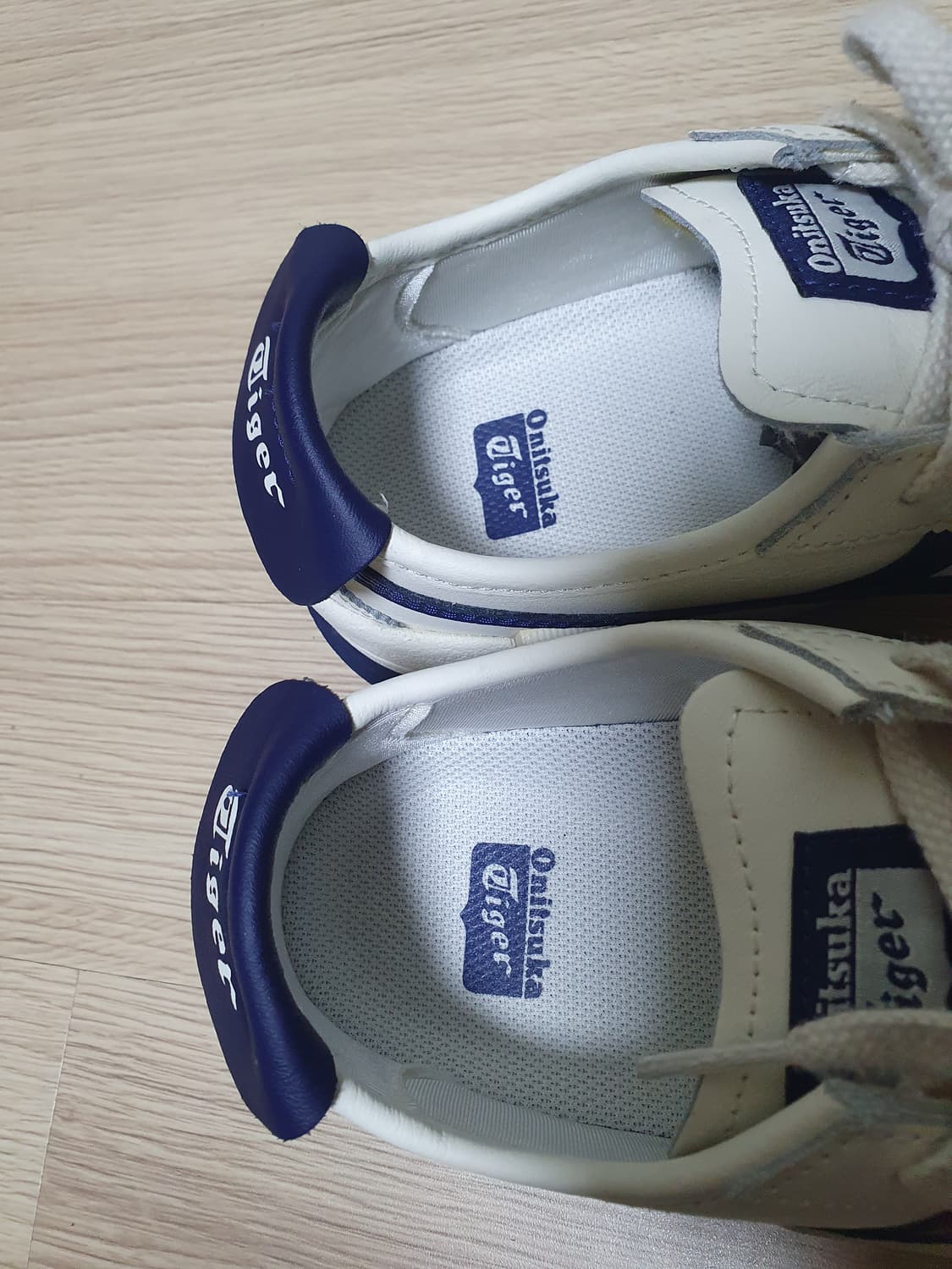 오니츠카타이거 D-트레이너 스니커즈 230 상품이미지8