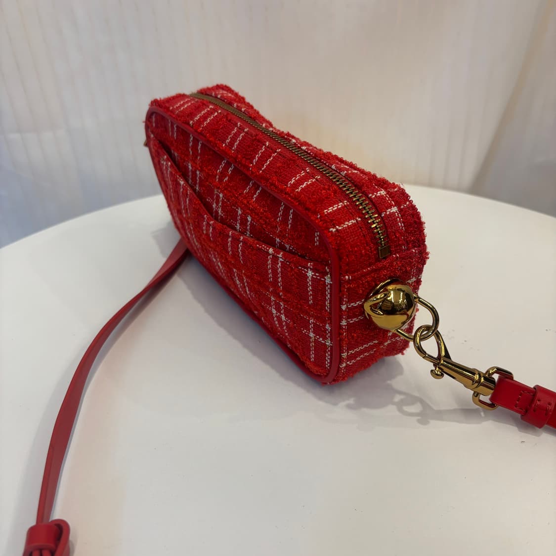 정품 찰스앤키스 트위드 크로스백     상품이미지7