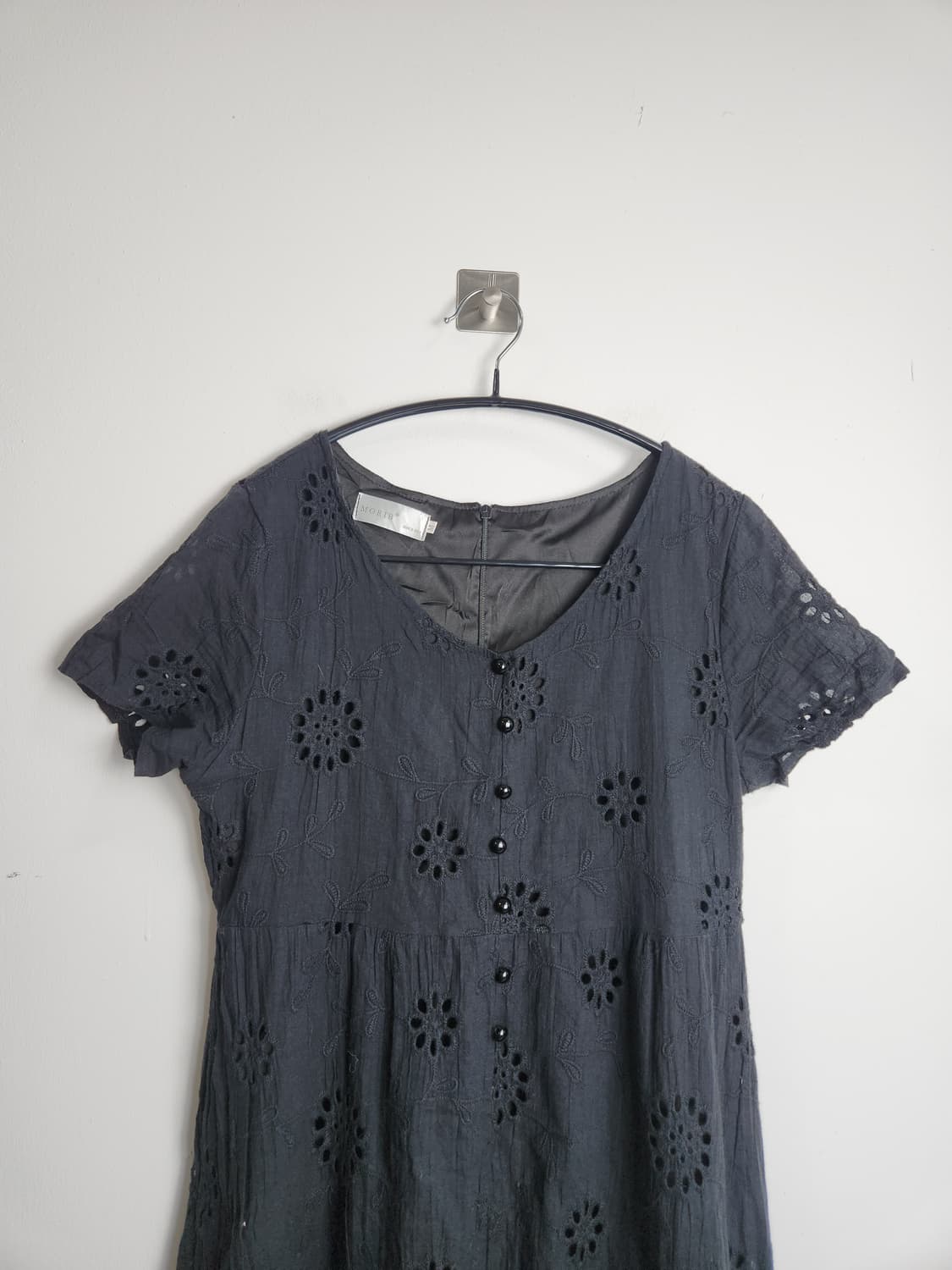 펀칭 자수 맥시 롱 원피스 상품이미지6