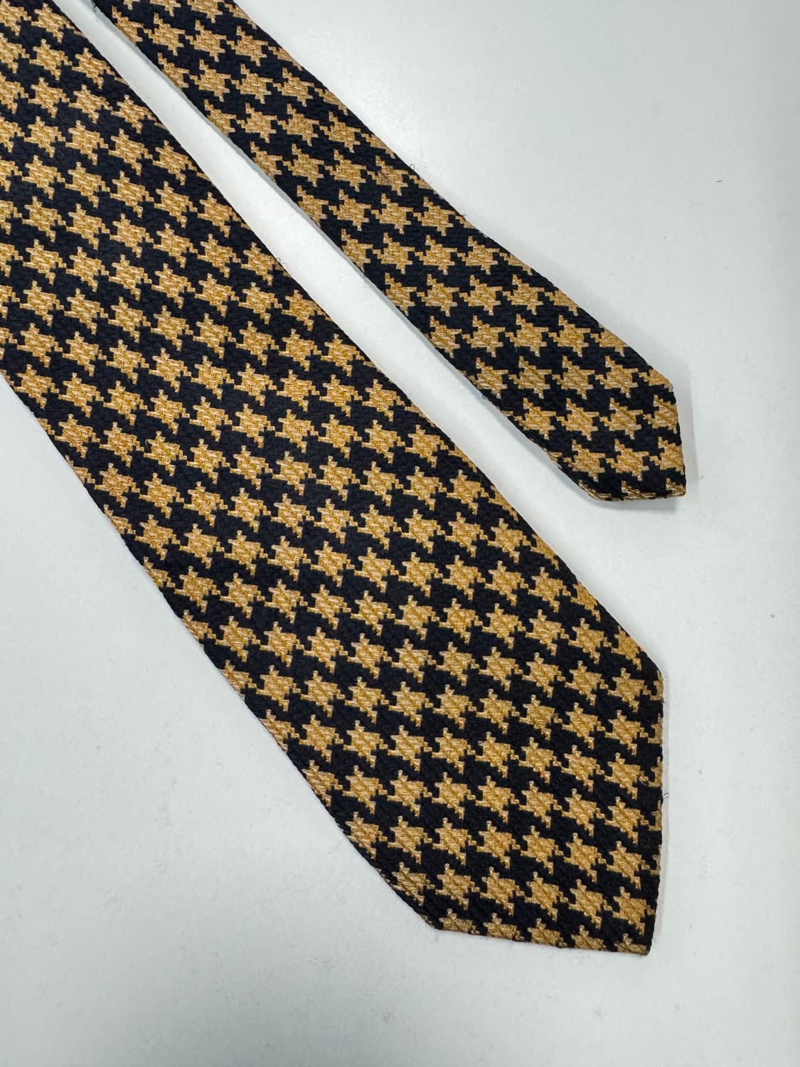 지방시 (GIVENCHI) 명품 실크 넥타이 9.3cm 상품이미지4
