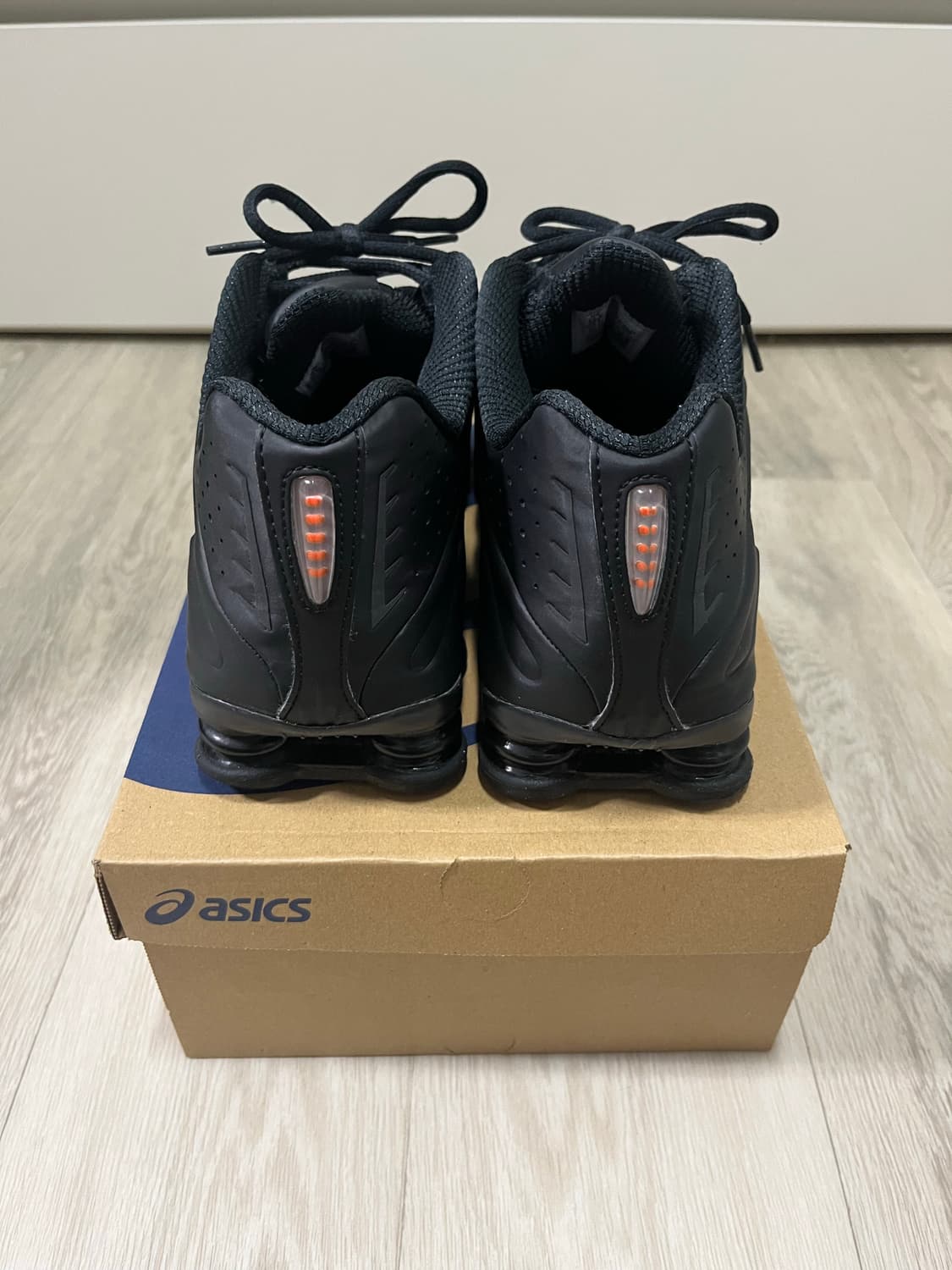 나이키 샥스 r4 w 285 상품이미지4