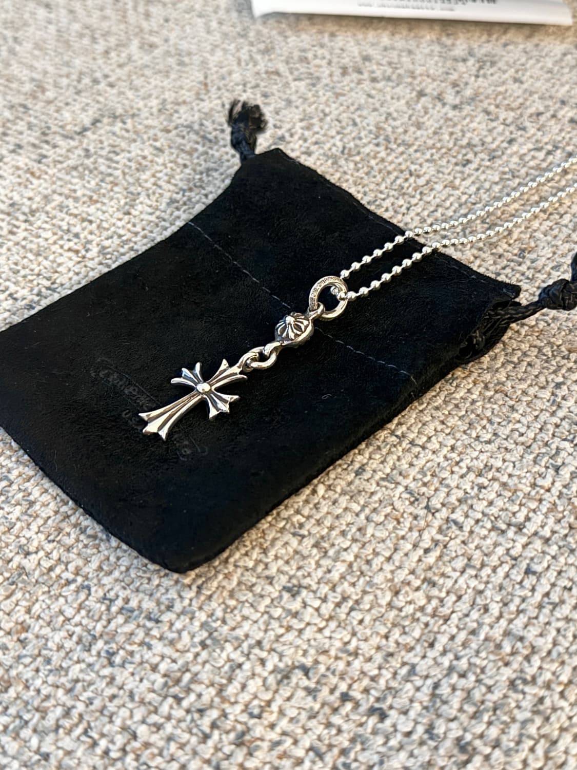 크롬하츠 원 볼 타이니 크로스 펜던트 상품이미지6