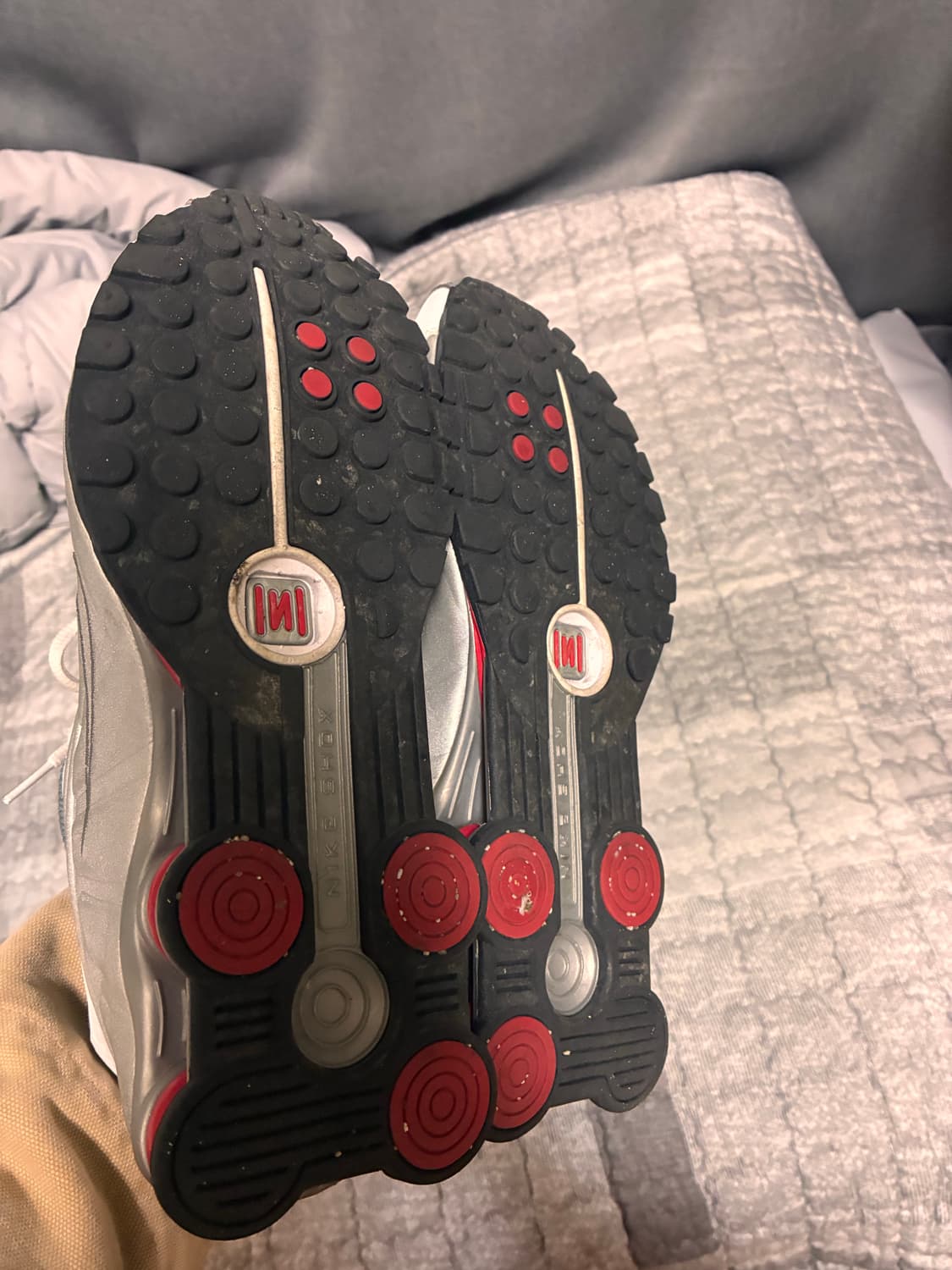 나이키 샥스r4 커멧 레드 275 상품이미지5