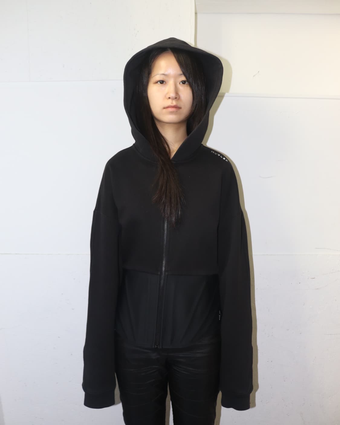 뮈글러 x H&M 23SS 코르셋 웨스트 후드 자켓 상품이미지1