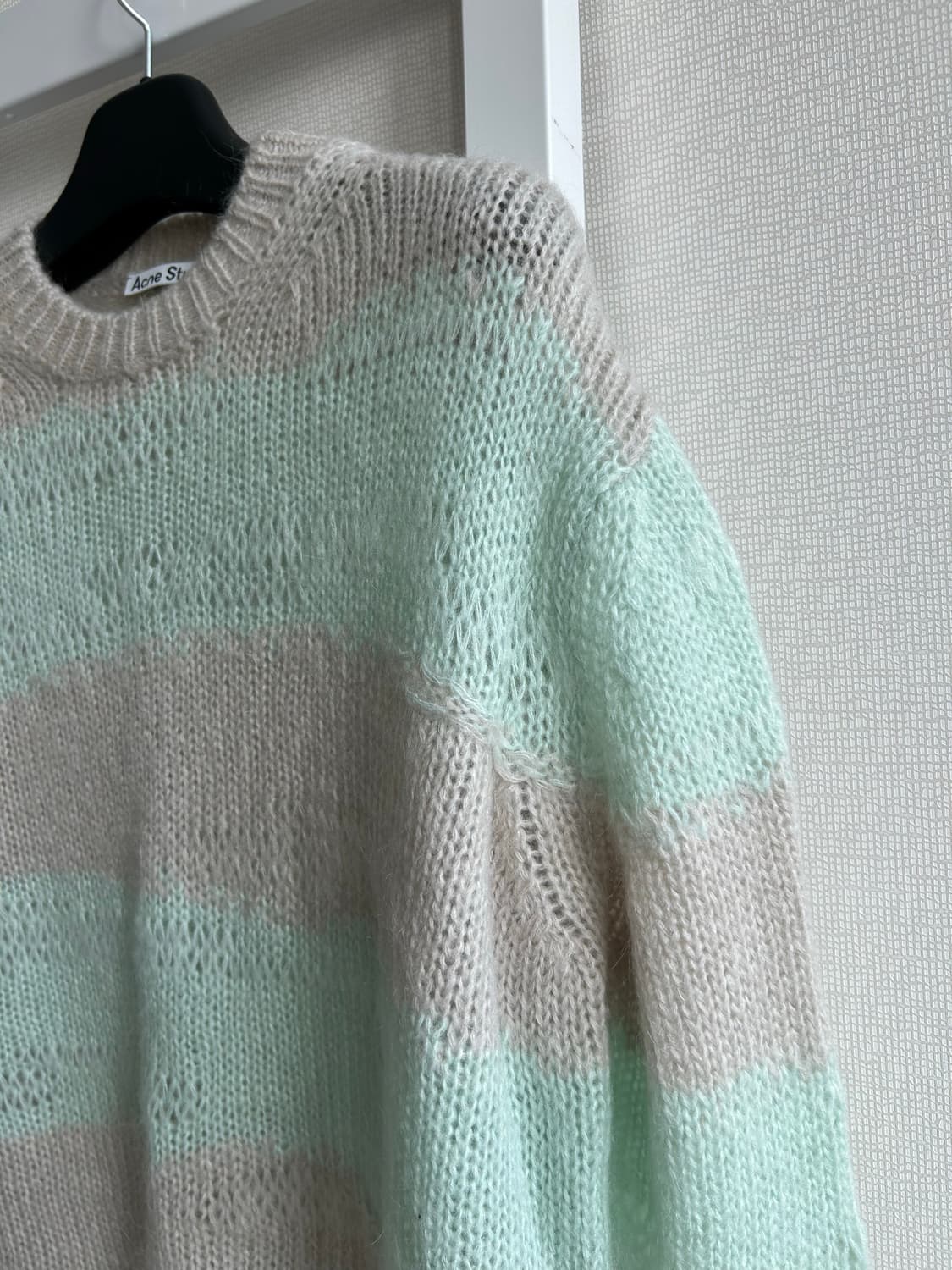 아크네스튜디오 모헤어 니트 상품이미지3