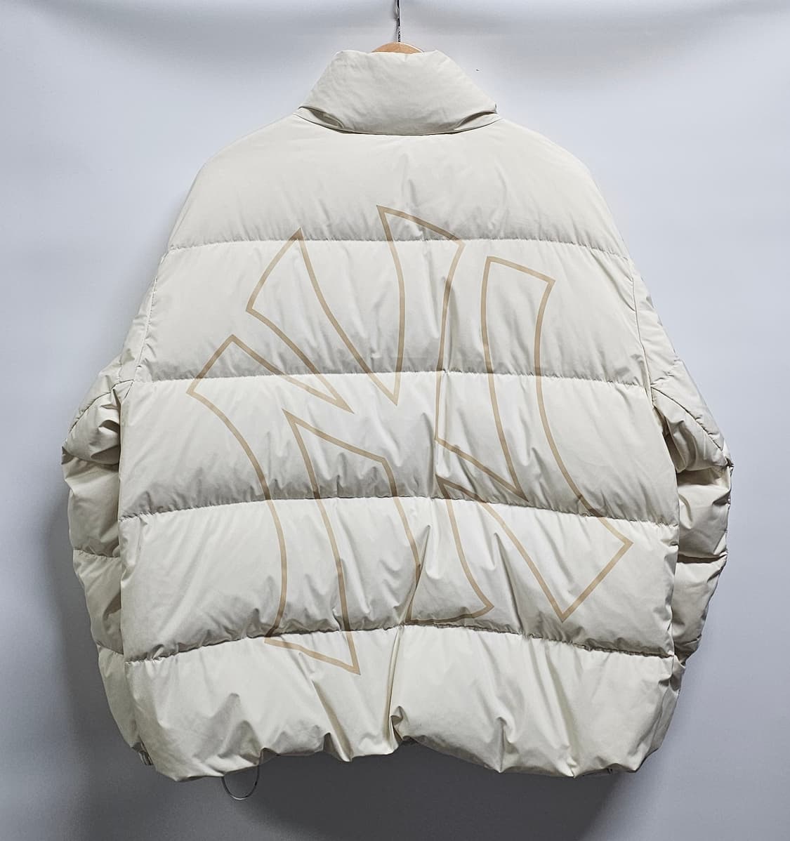 MLB 뉴욕양키스 덕다운 푸퍼패딩 XL 상품이미지2