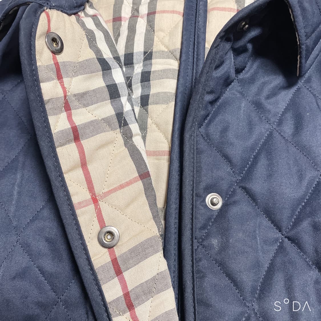 버버리 퀼팅 자켓 네이비 상품이미지5