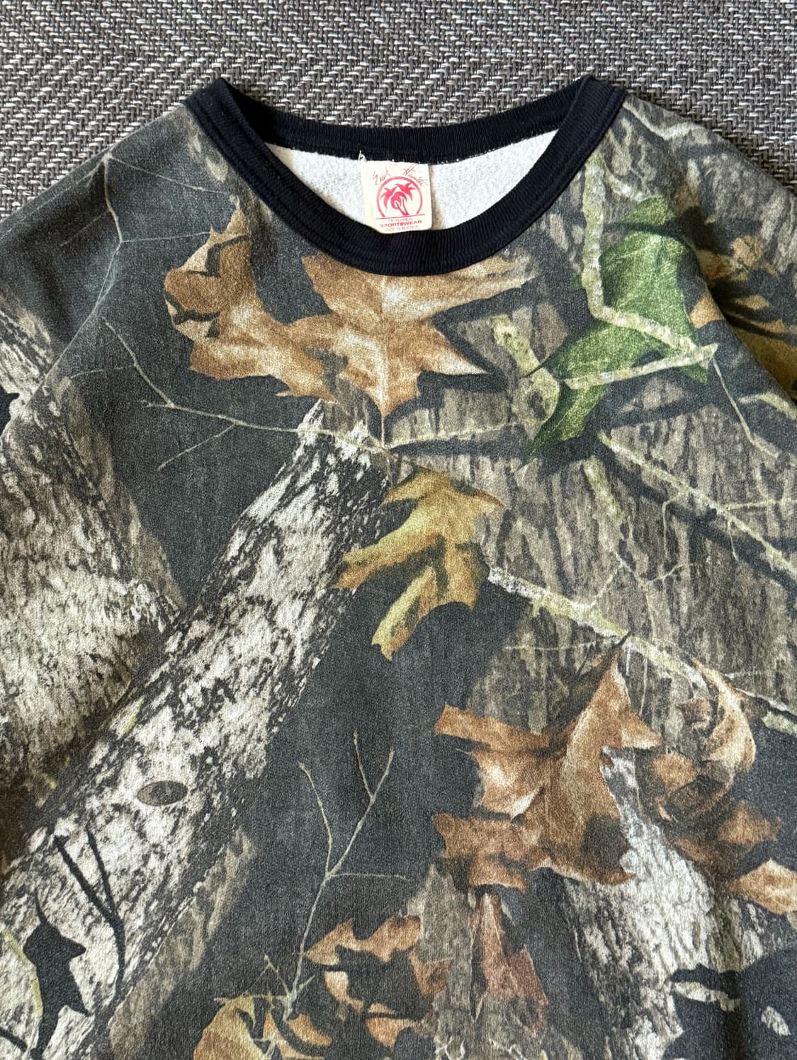 90s USA Erick Hunter 리얼트리 스웻셔츠 상품이미지2