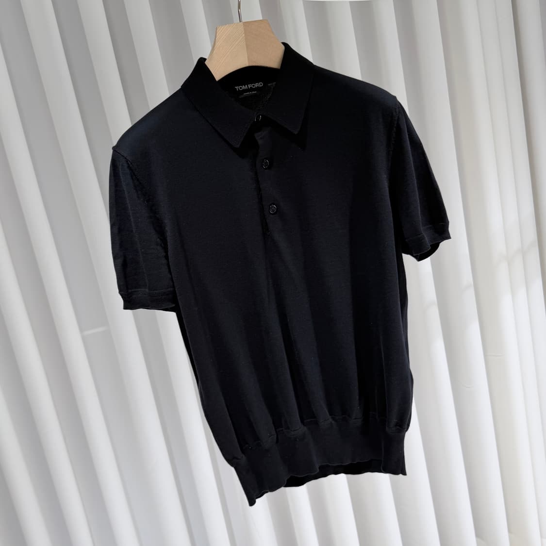 (A+/50) / 톰포드 코튼 폴로 카라 반팔 티셔츠 블랙 상품이미지3