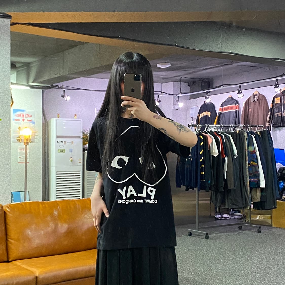 꼼데가르송 블랙 인버티드 하트로고 반팔 B4691 상품이미지1