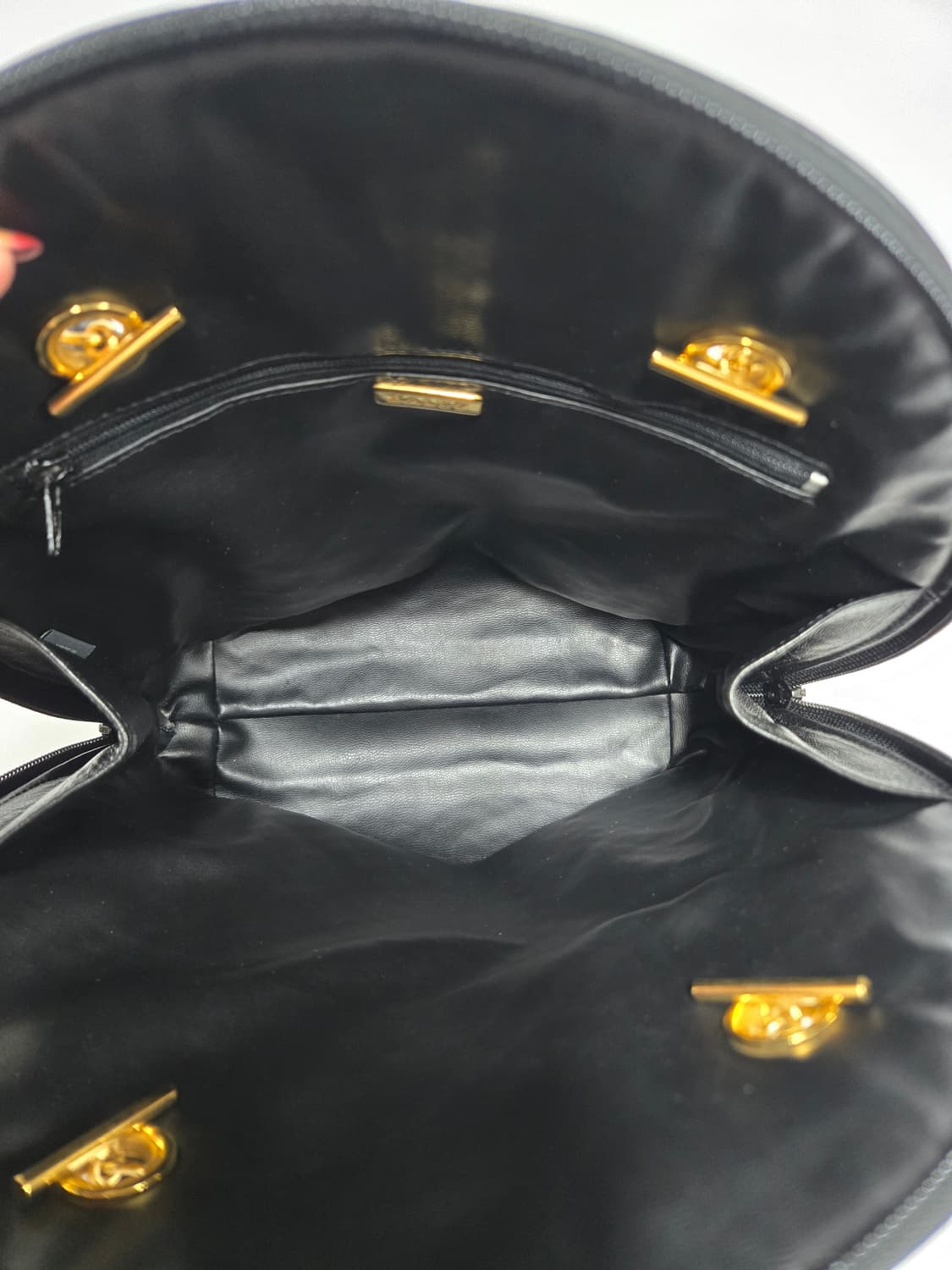 Bally 퀼팅 가죽 숄더백 상품이미지9