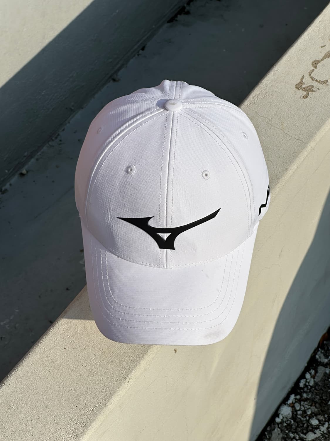 [F] 미즈노 로고 화이트 볼캡 모자 상품이미지1