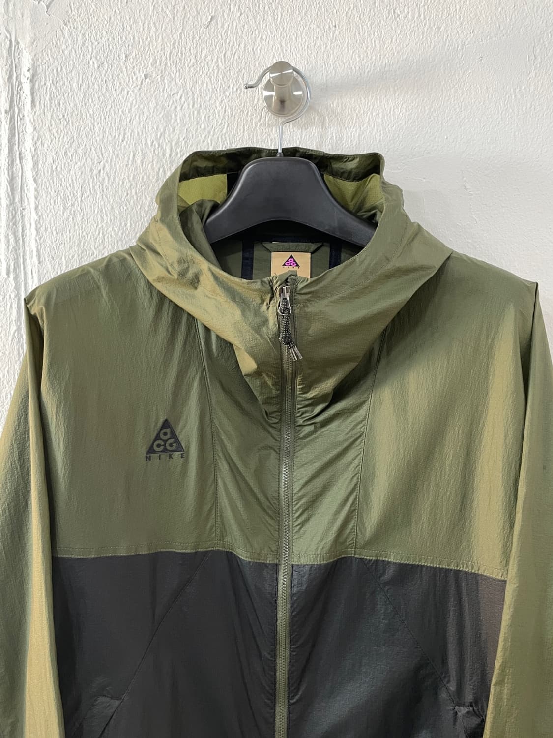 나이키 ACG 경량 바람막이  상품이미지4