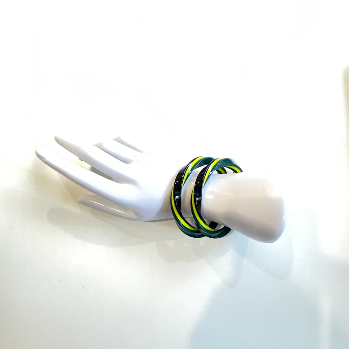  이세이미야케 트위스트 뱅글 팔찌 상품이미지3