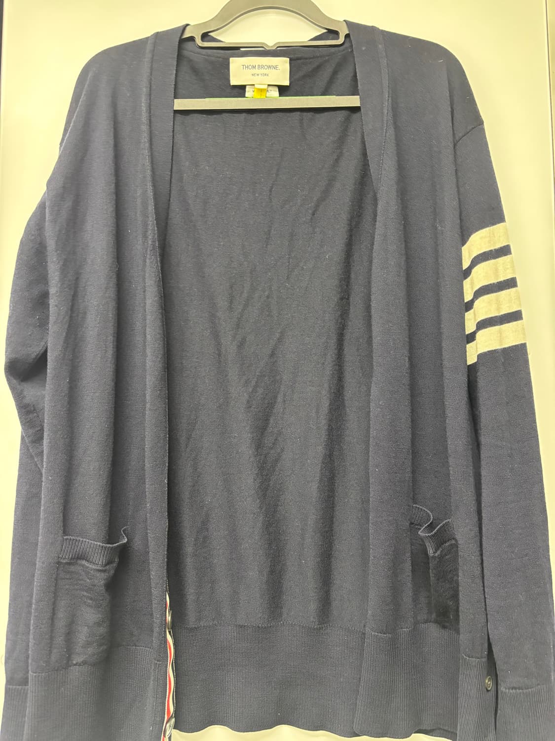 톰브라운 네이비 가디건 상품이미지1