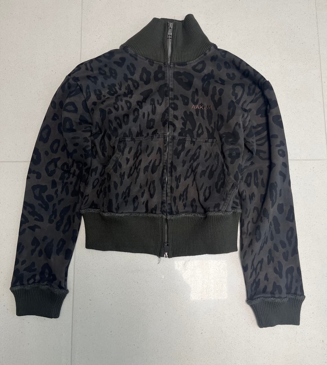아캄 Leopard Logo Track Jacket 상품이미지6