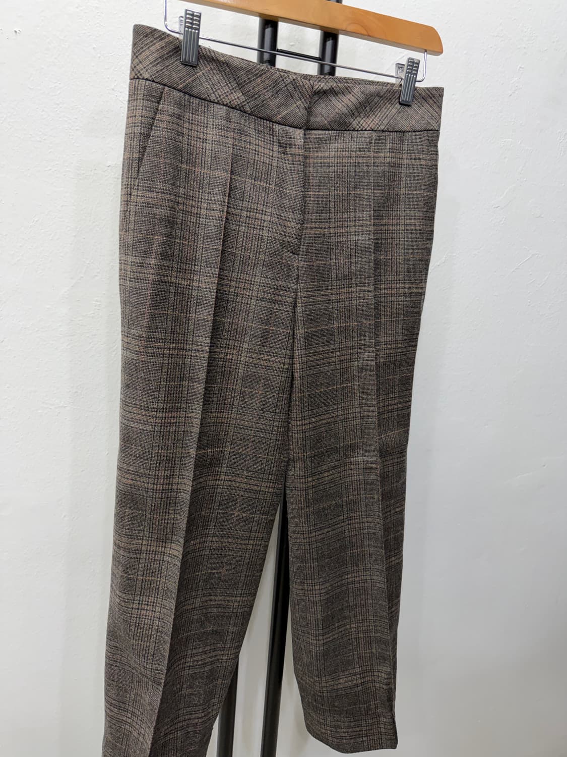 정품) 럭키슈에뜨 체크무늬 모재질 슬랙스 바지 36(28) 상품이미지2