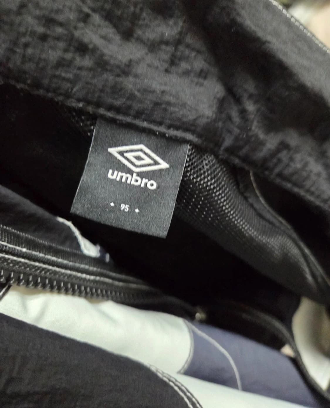 엄브로 타슬란 셋업 상품이미지6