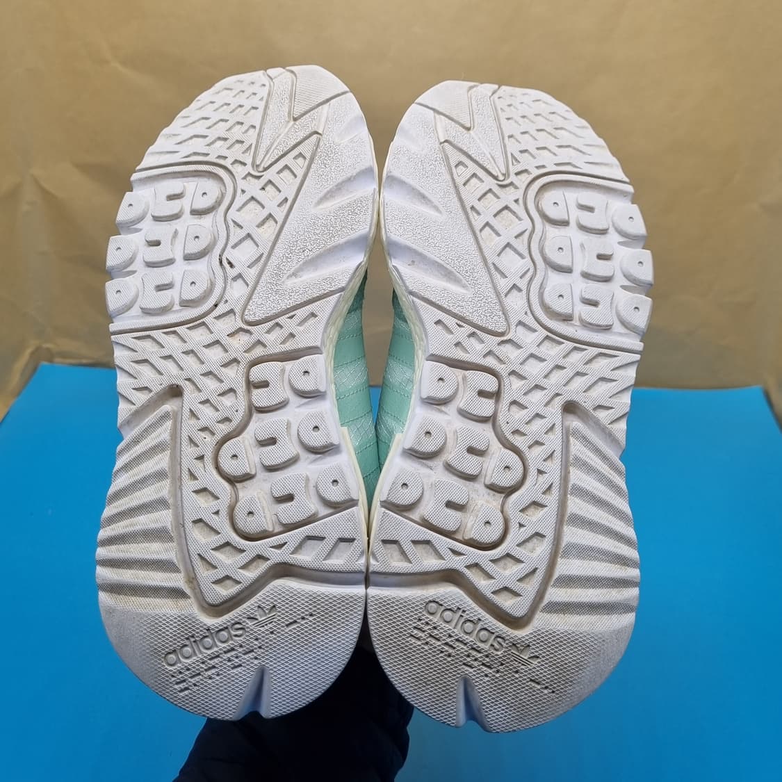 아디다스 나이트 조거 민트 운동화 225 상품이미지3