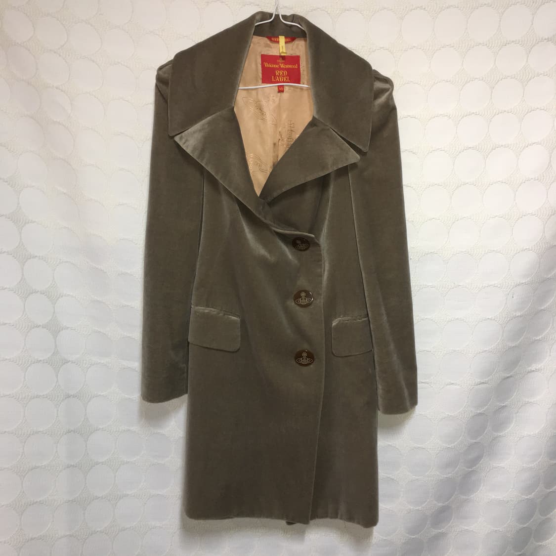 vivienne westwood 벨벳 카라 코트 상품이미지3