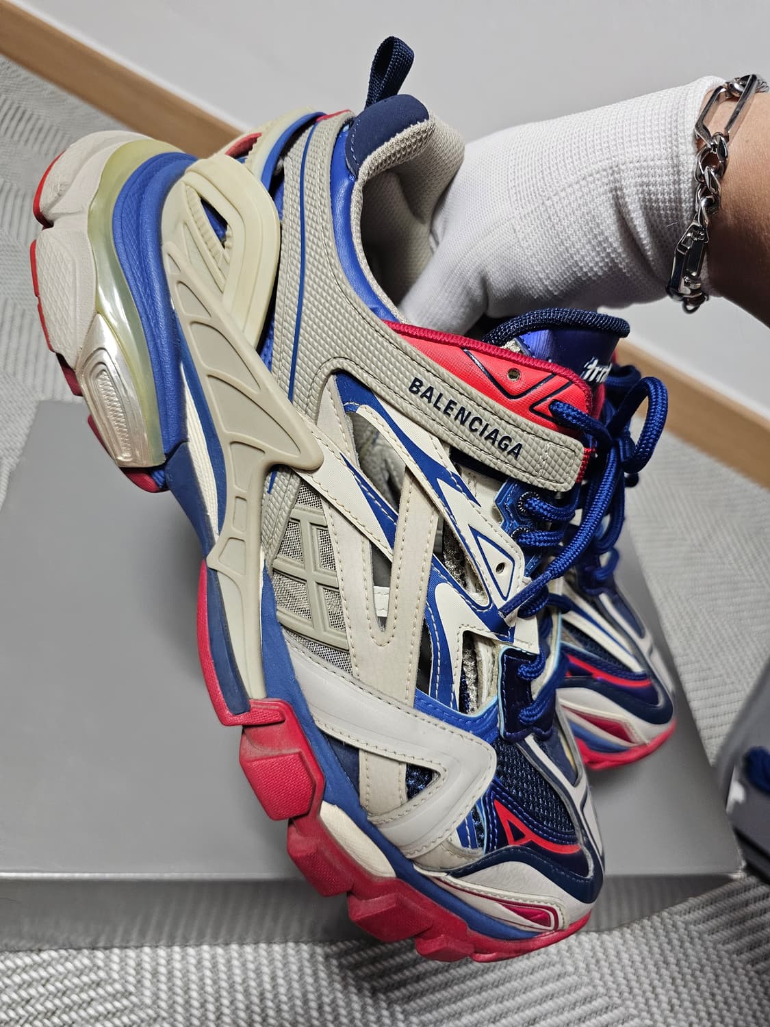 발렌시아가 트랙2 건담 42사이즈 (풀박스) 상품이미지8