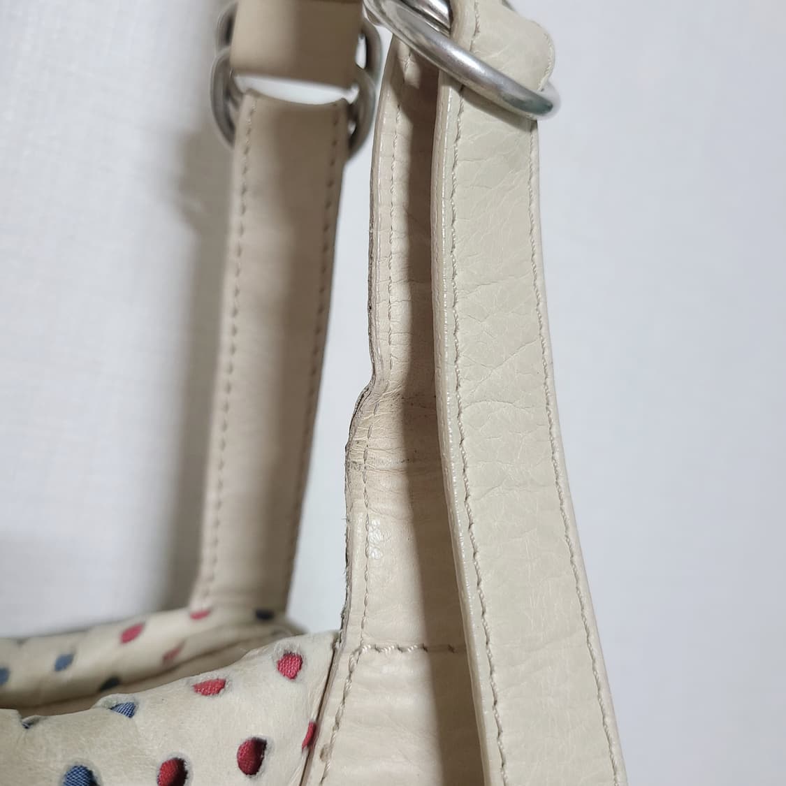 비비안웨스트우드 퍼포 숄더백 상품이미지3