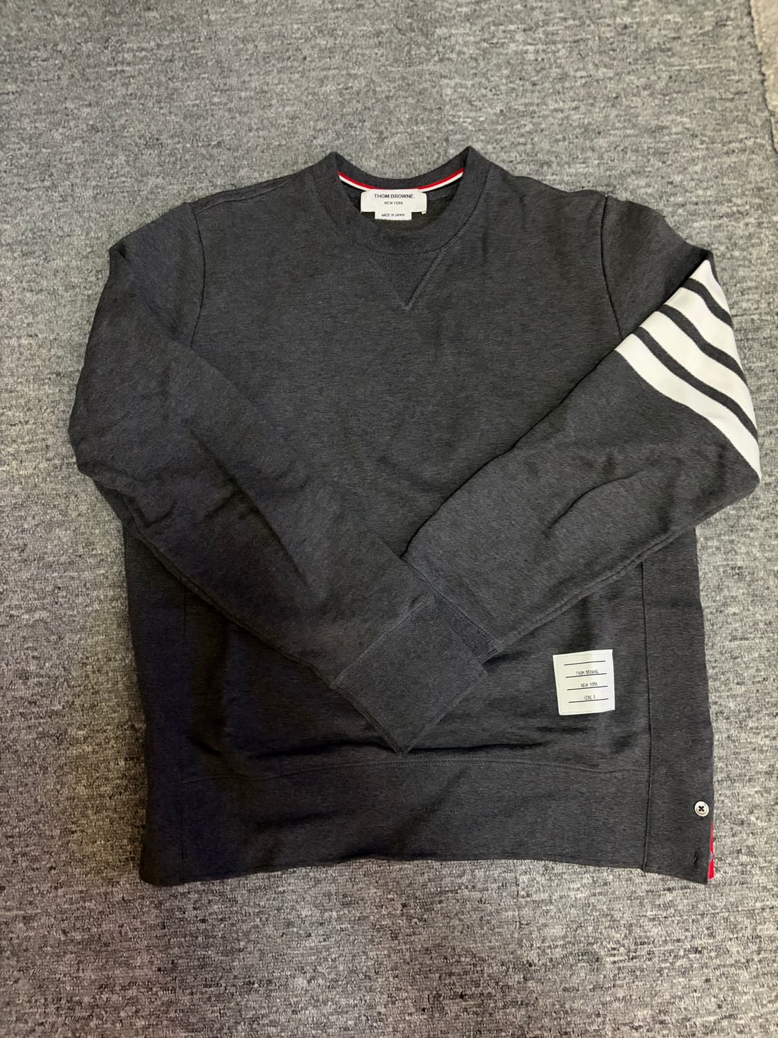 톰브라운 4바 스웨트셔츠 다크그레이 3사이즈 상품이미지1