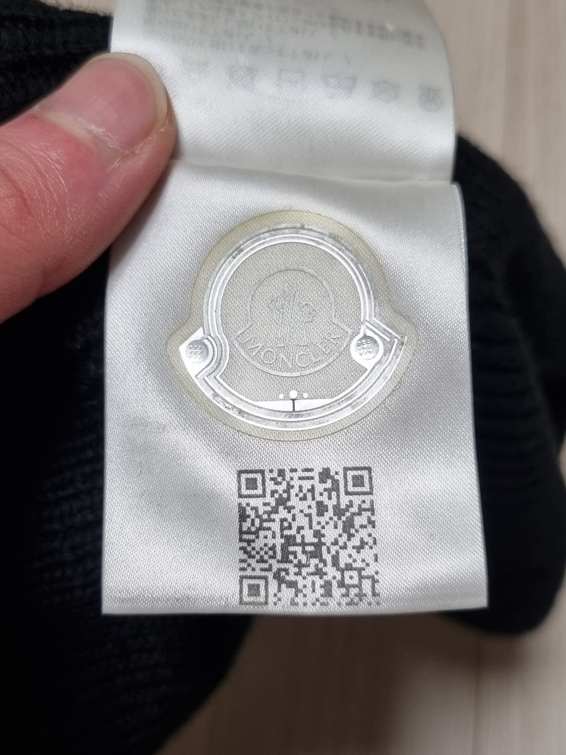 몽클레어 블랙 비니 상품이미지5