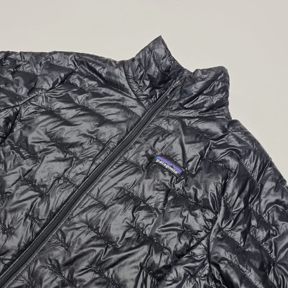 PATAGONIA 마이크로 퍼프 경량 패딩자켓 블랙 - L 상품이미지4