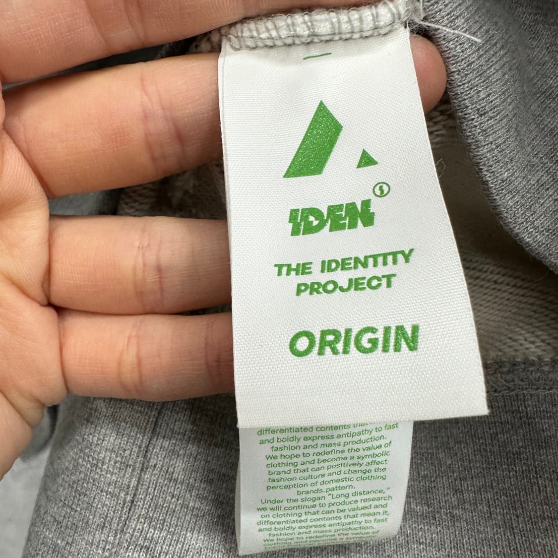 100 더 아이덴티티 프로젝트 남자 루즈핏 맨투맨 상품이미지4