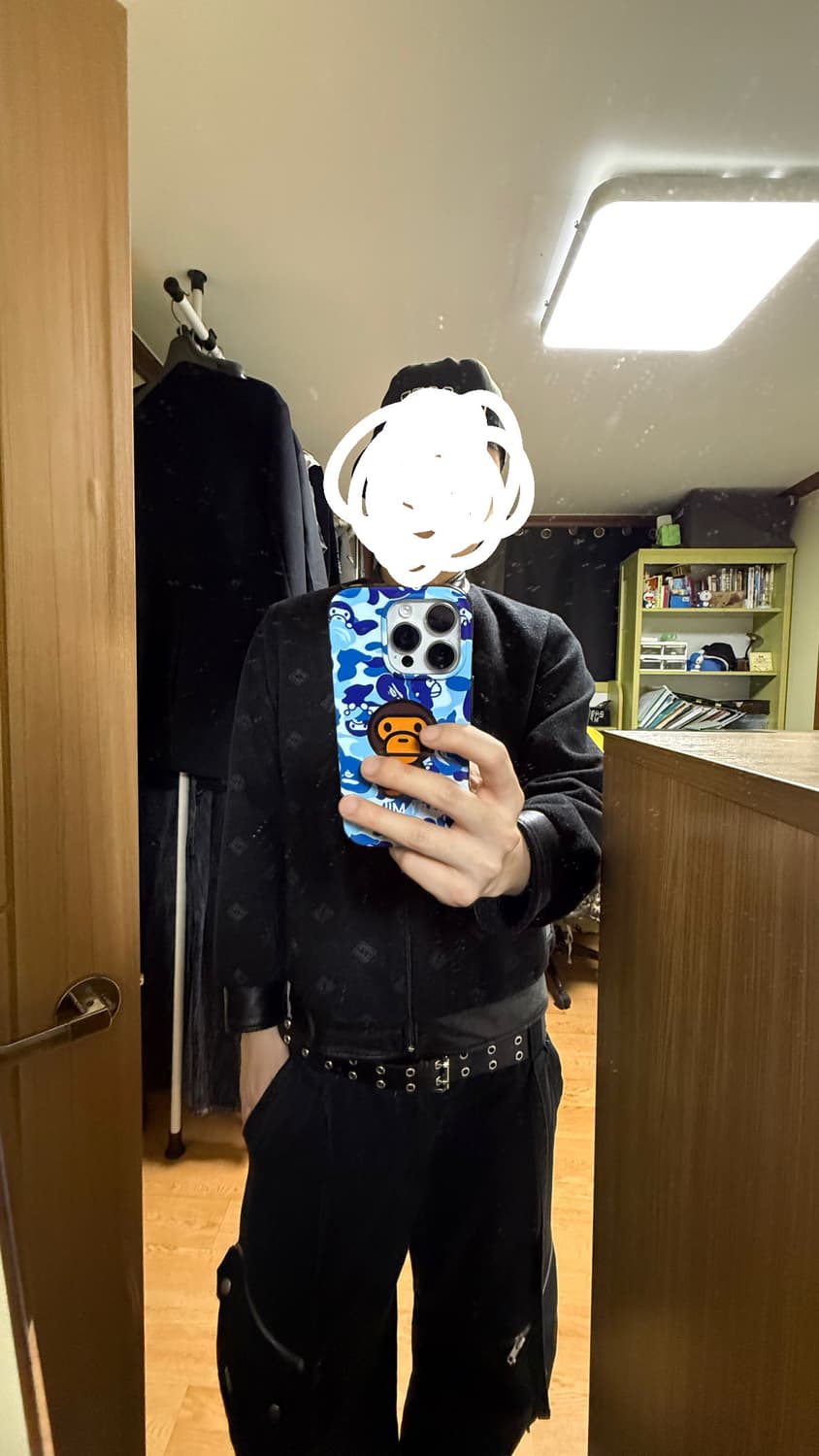 펜디 집업 자켓 상품이미지1