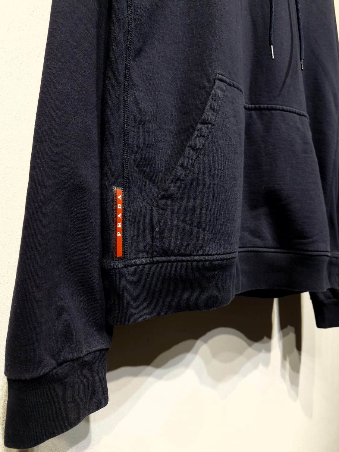 PRADA 프라다 후드티 네이비(L) 상품이미지4