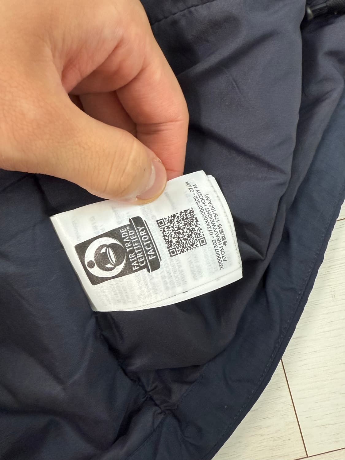 아크테릭스 아톰 헤비웨이트 M 사이즈 블랙 사파이어 상품이미지6