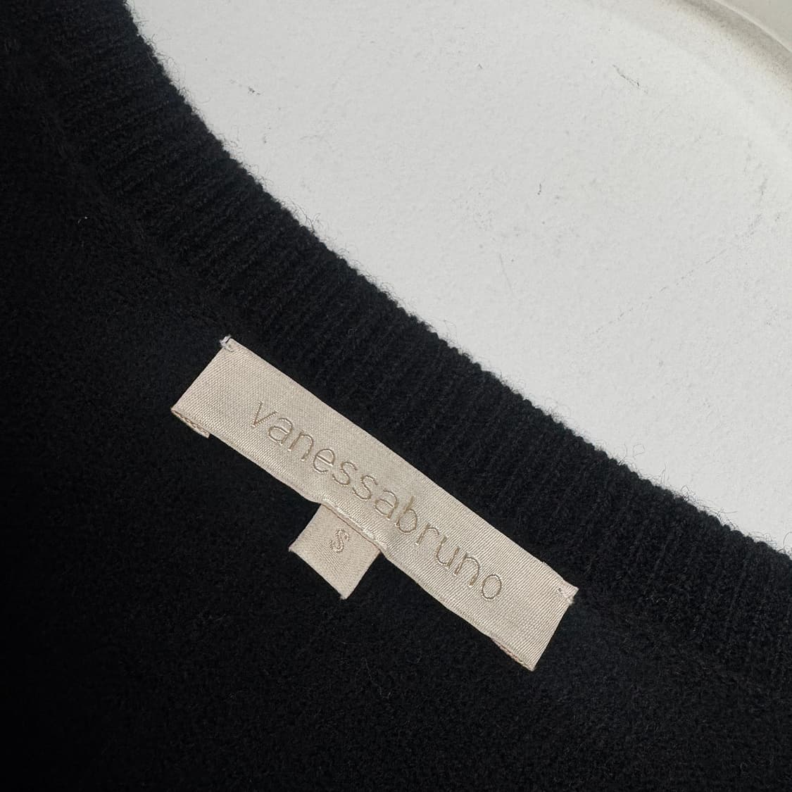 바네사브루노 브이넥 롱슬리브 니트 상품이미지2