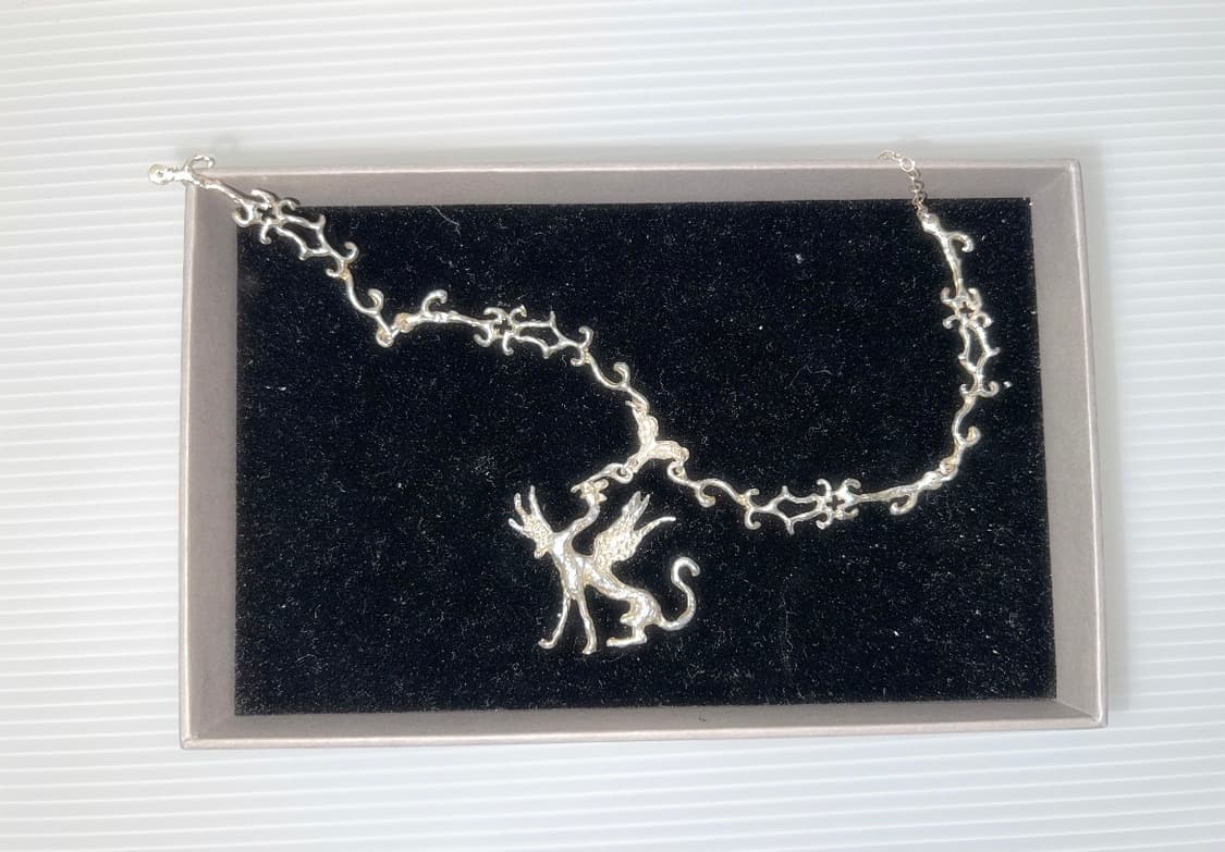 Harlot Hands Superstition Necklace 목걸이 상품이미지3