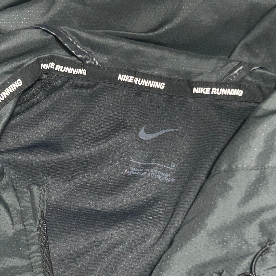 L 나이키 러닝 블랙 후드 바람막이 상품이미지4