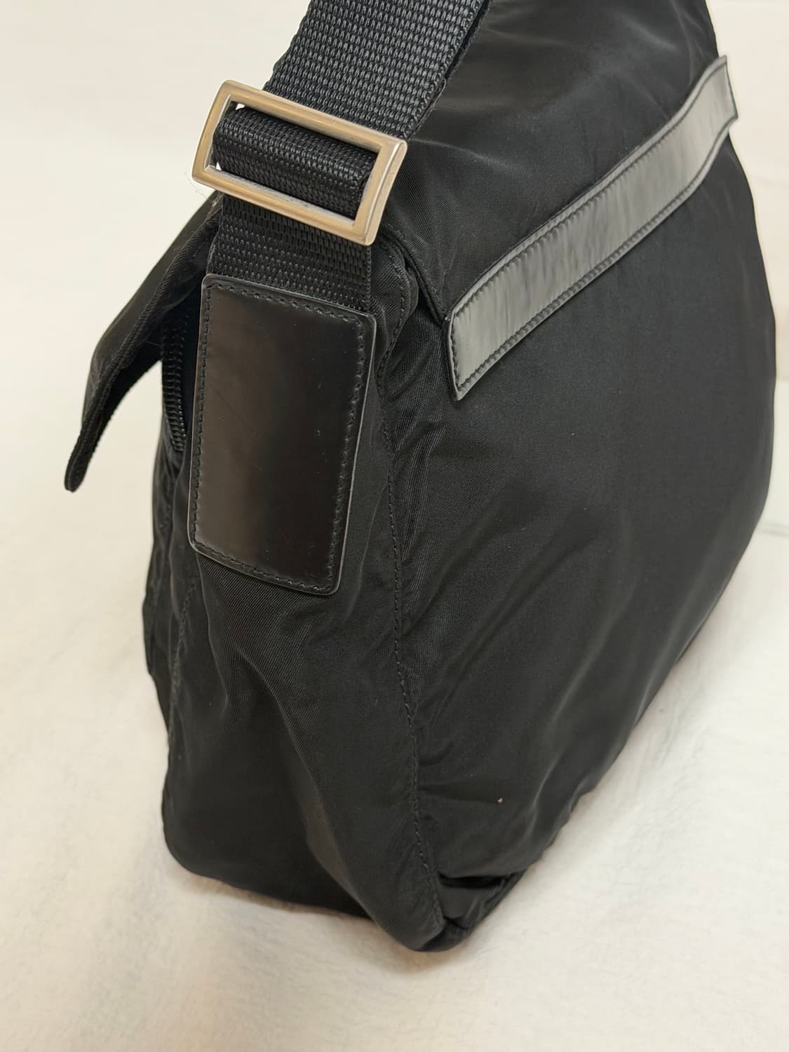 정품 프라다 포코노 나일론 블랙 크로스백 메신저백 주우재백 숄더백 상품이미지5