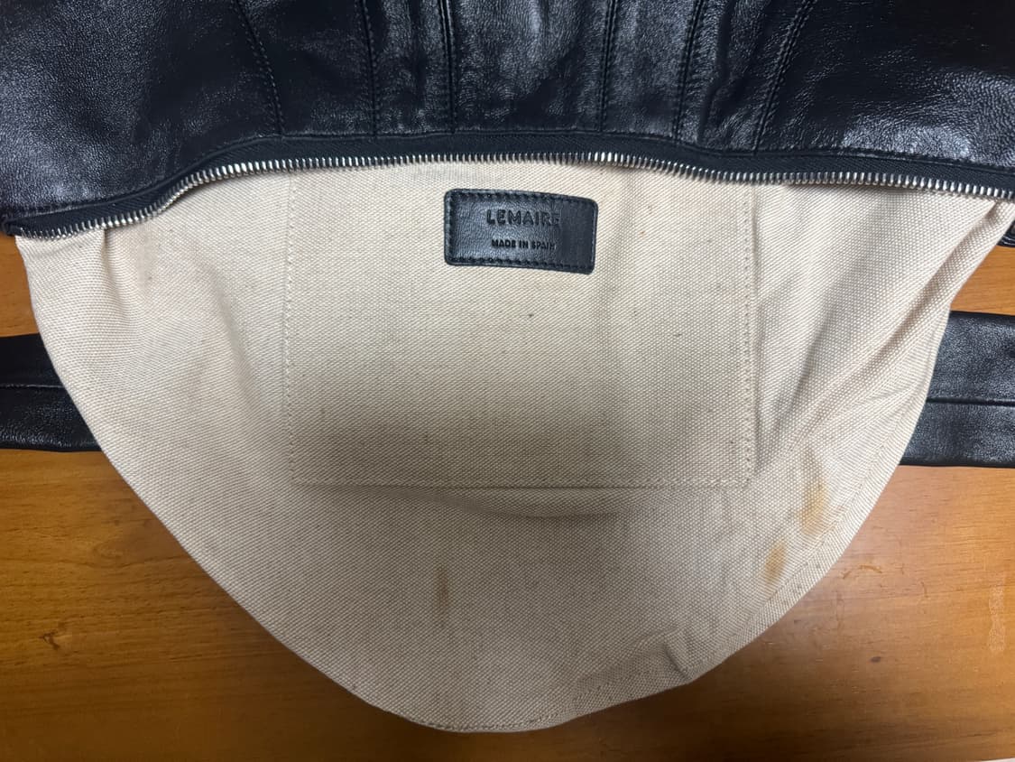 크루아상 백 소프트 나파 미디움 블랙 상품이미지2