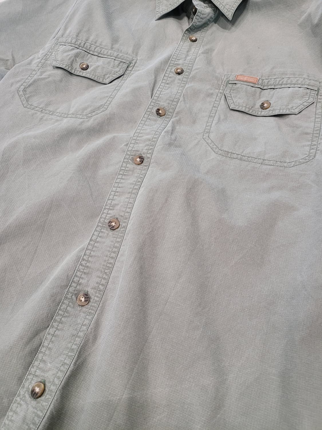 🏷️ 세월이 흘러도 변치 않는 단단함, 칼하트 립스탑 워크셔츠  상품이미지5