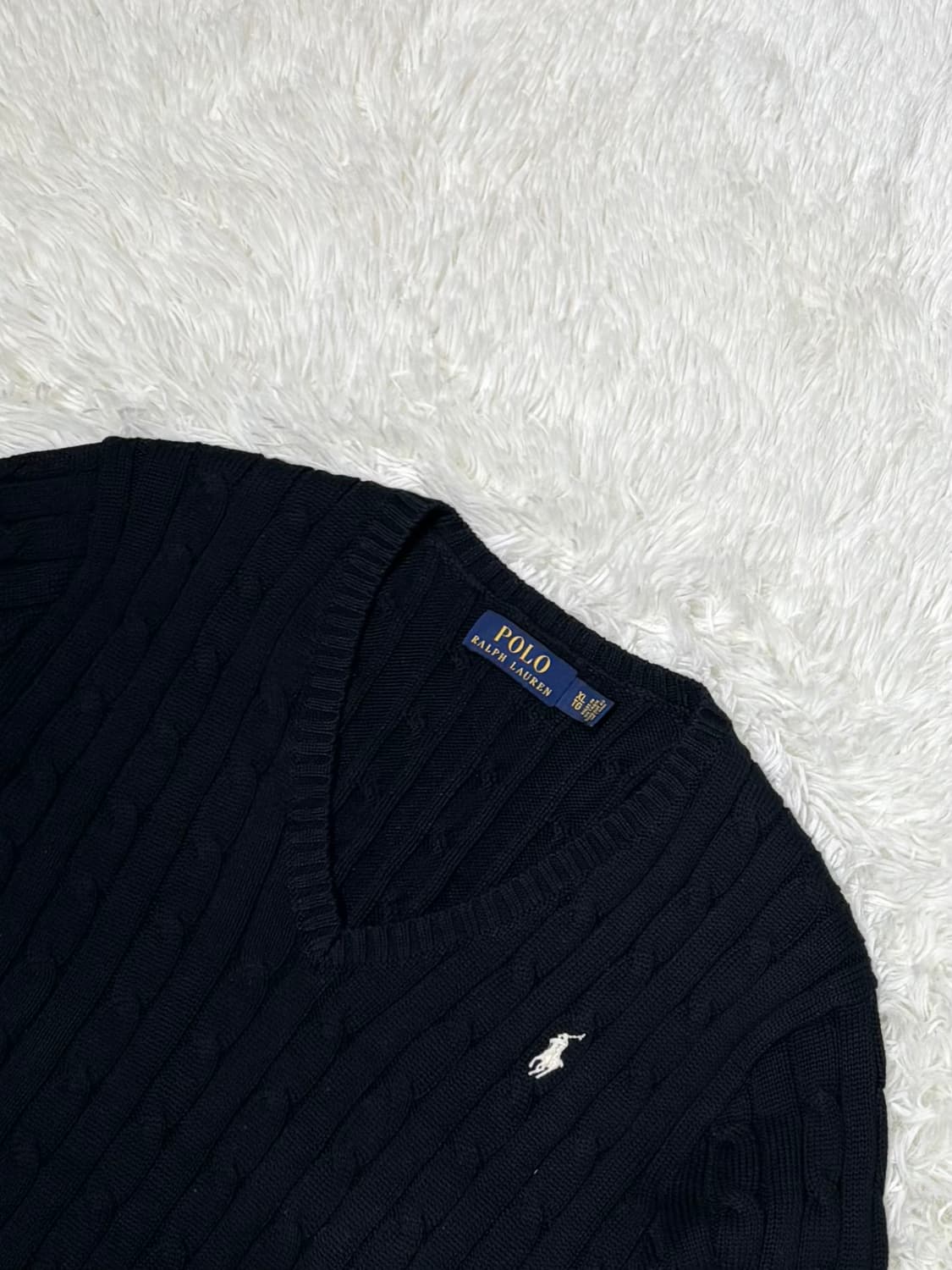 폴로랄프로렌 블랙 포니 케이블 브이넥 니트 상품이미지4