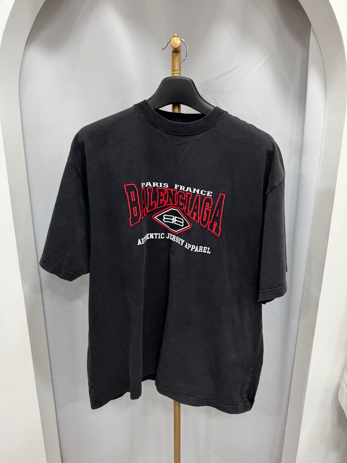 백화점판 발렌시아가 어센틱 반팔 L  상품이미지1