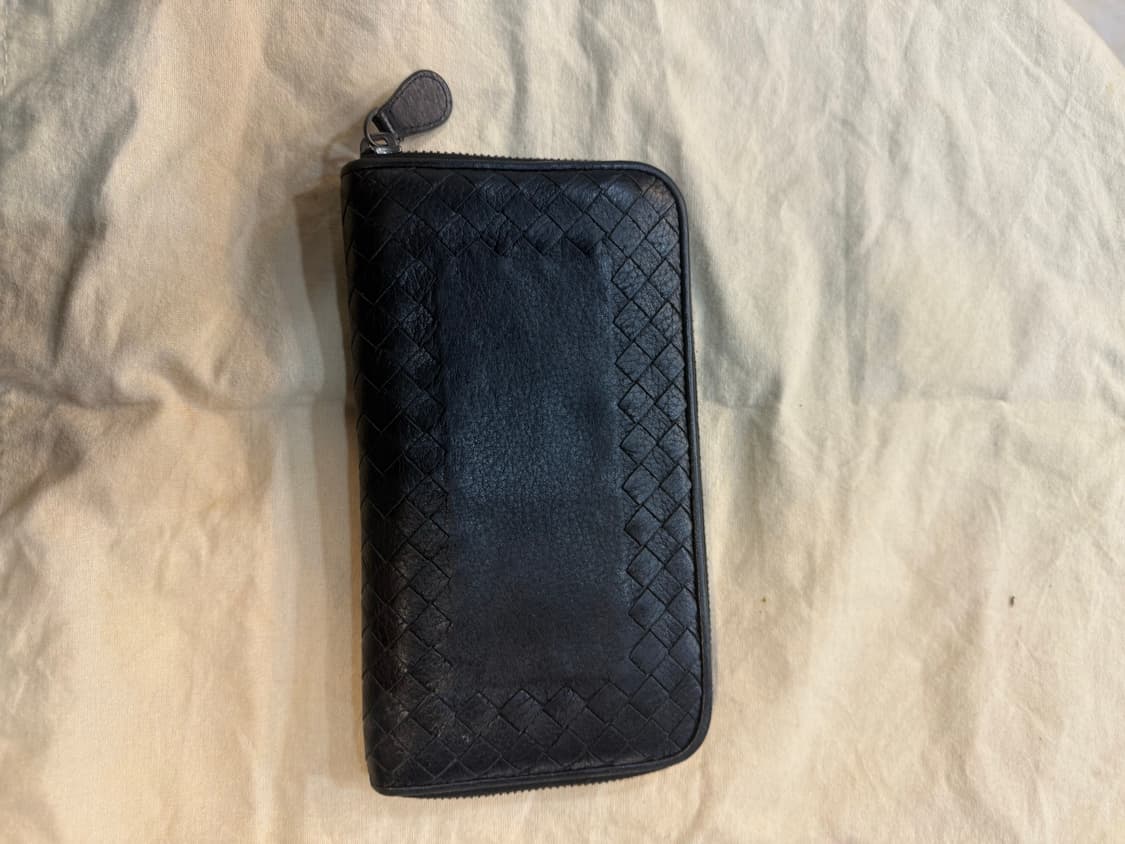 정품 보테카베네타 인트레치아토 지퍼 어라운드 장지갑 팝니다 상품이미지5