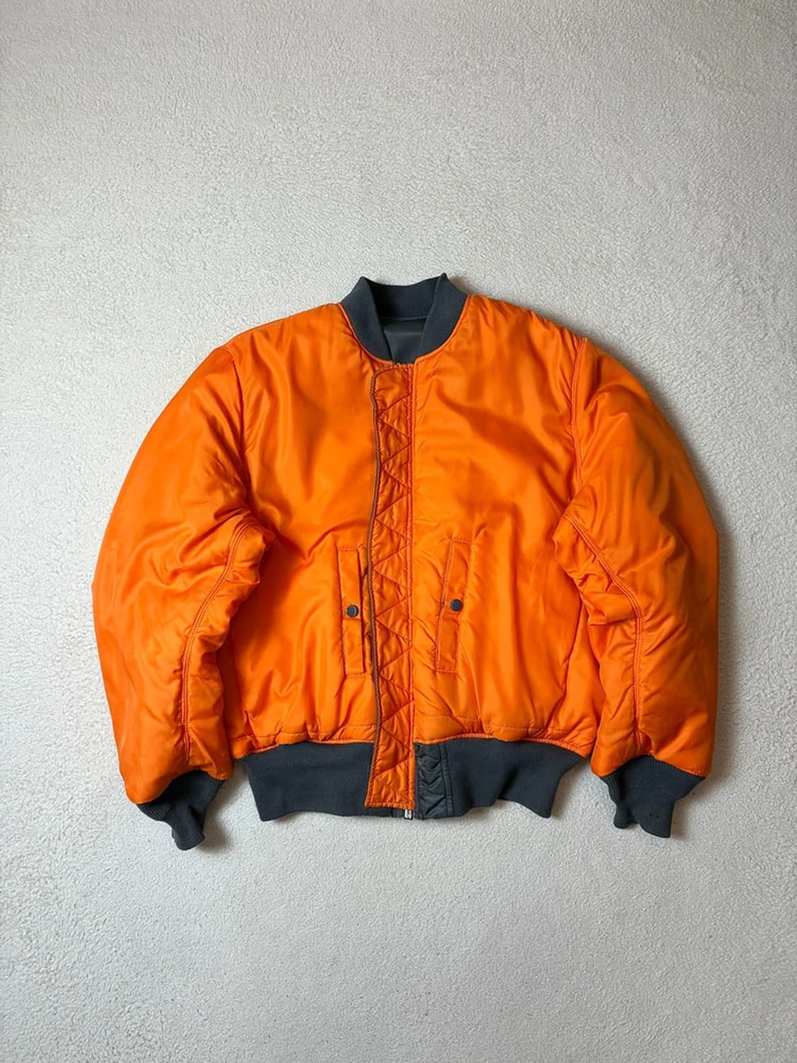 알파 인더스트리  MA-1 플라이트 재킷 PN7703 상품이미지4