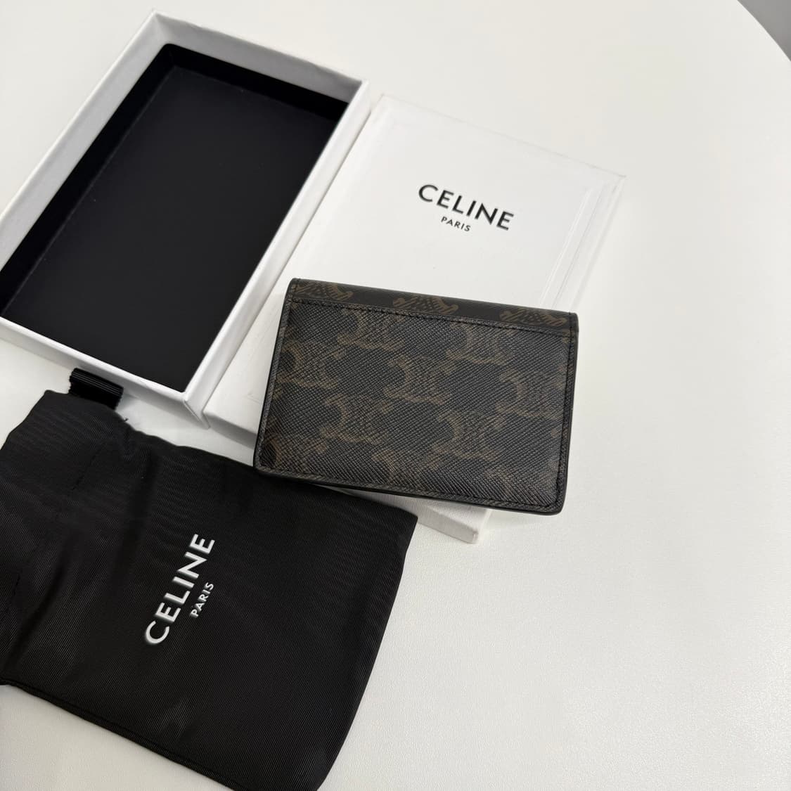[정품] 셀린느 트리오페 플랩 카드지갑 탄 상품이미지3