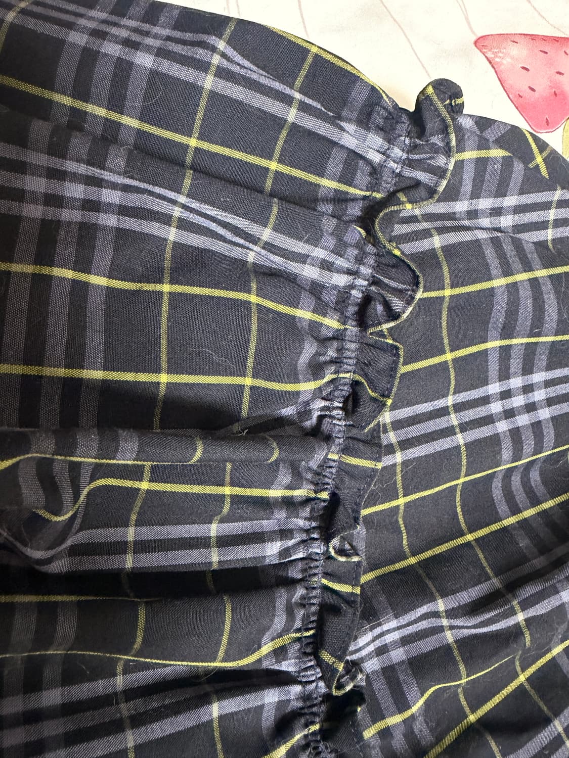 오헤시오 체크 프릴 미디 스커트 네이비 상품이미지9