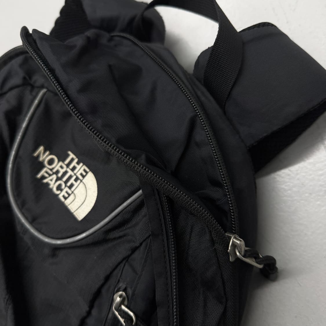 노스페이스 고프코어 테크니컬 마운틴 백팩 블랙 상품이미지7