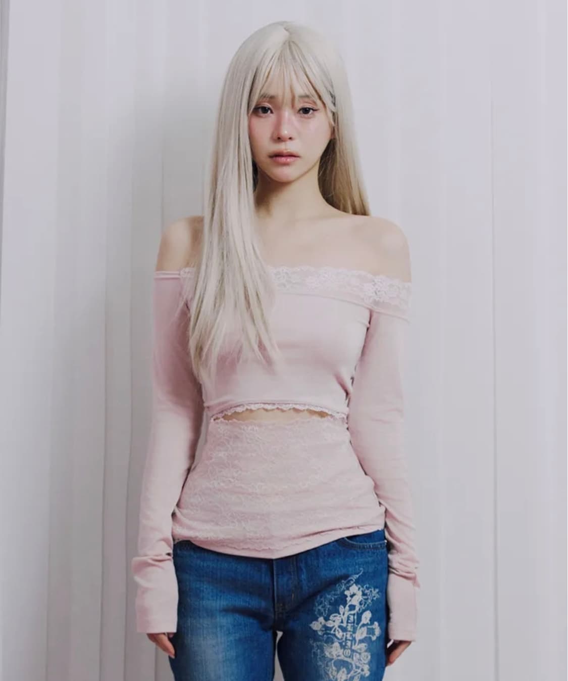 일리오 핑크 레이스 오프숄더 Pink lace off shoulder t 상품이미지1